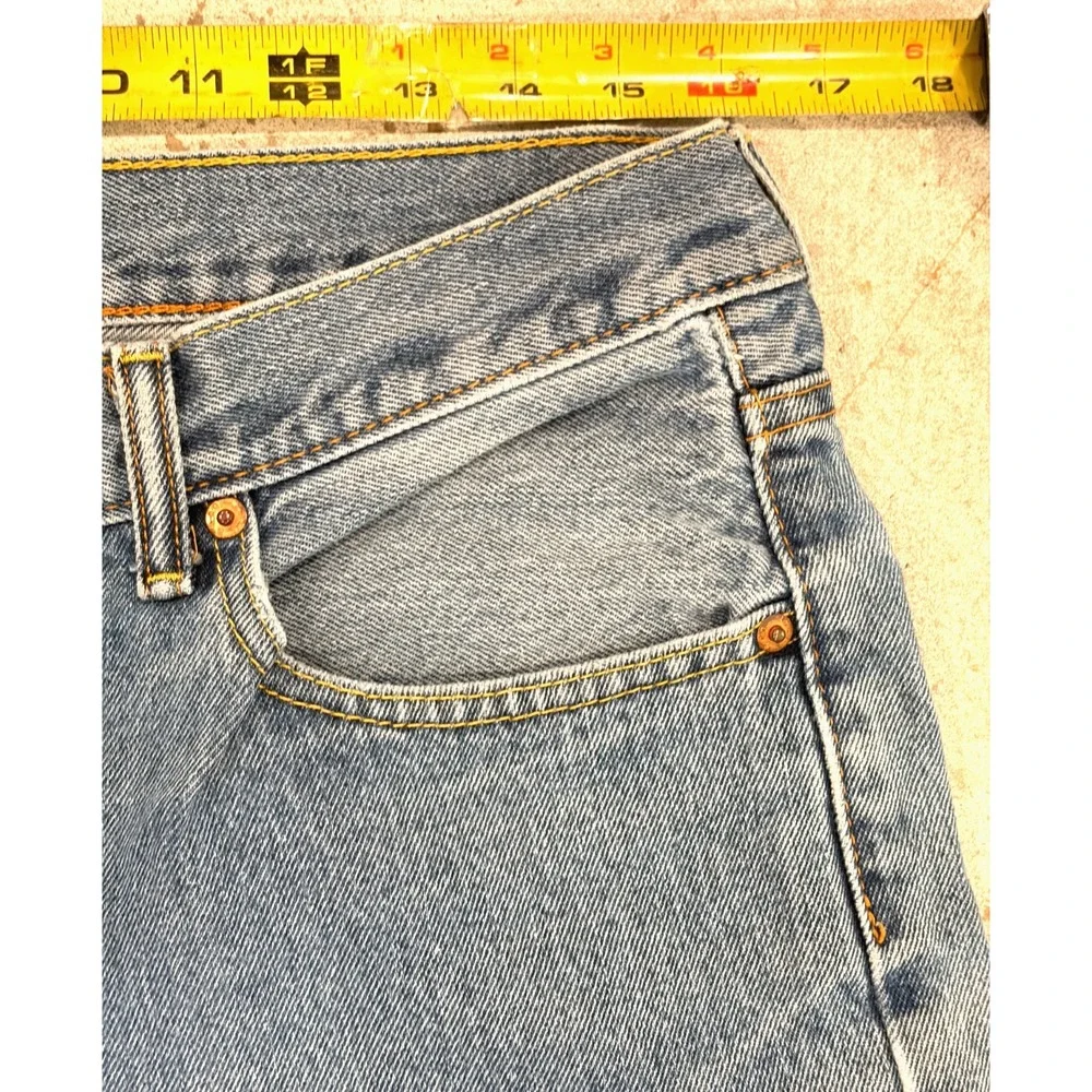 Levis levi 550